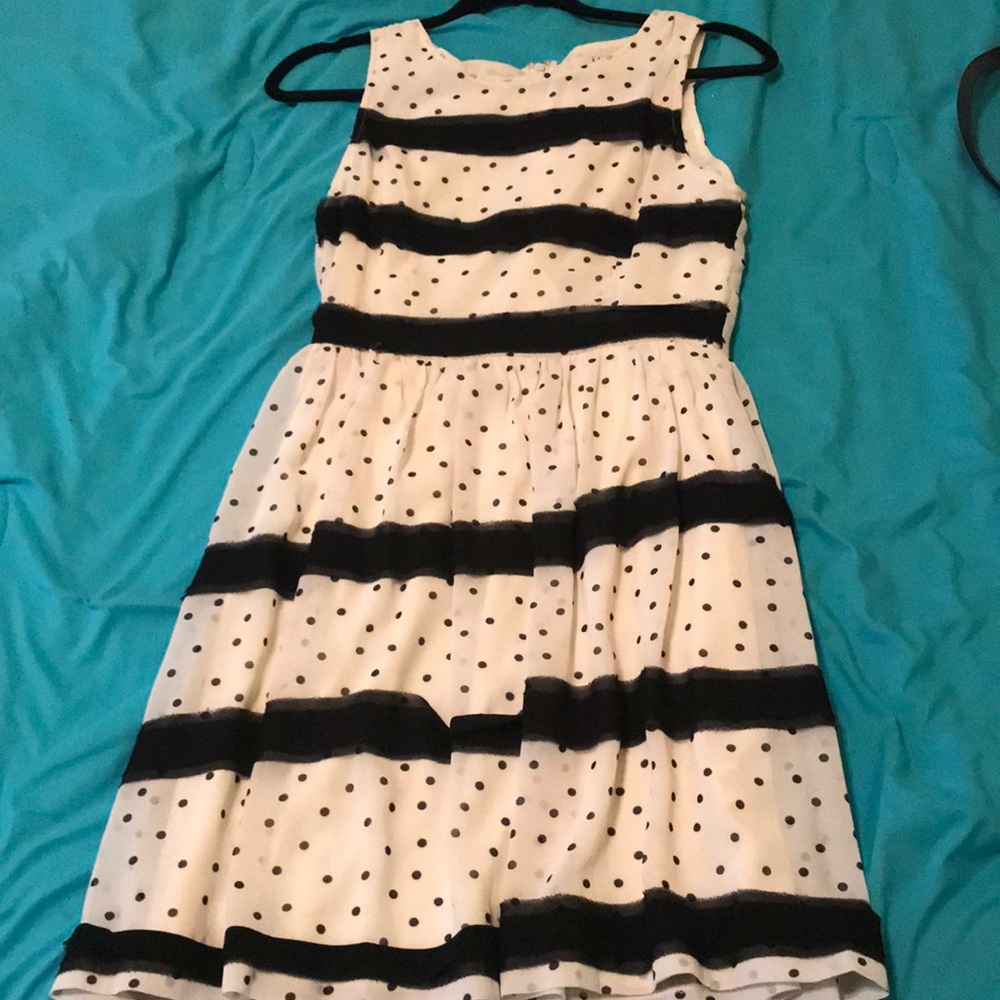 Black and white dress